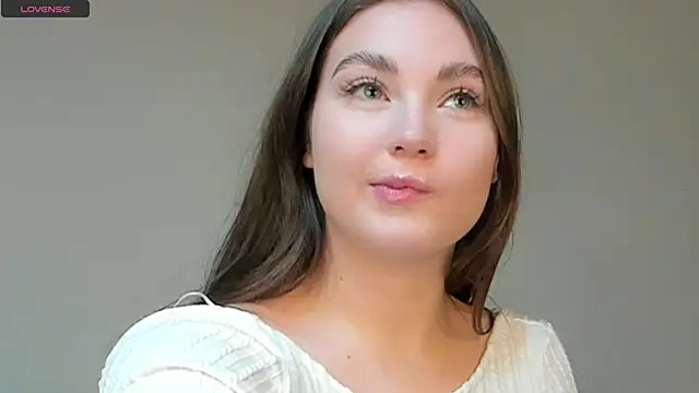 KristynSchwerin online show from October 15, 1:14 pm