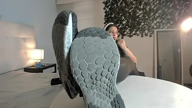 Shantal  G online show from November 4, 9:42 pm