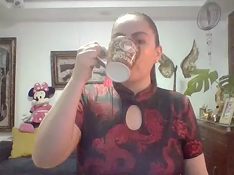 Venusina 07 online show from October 11, 7:35 am