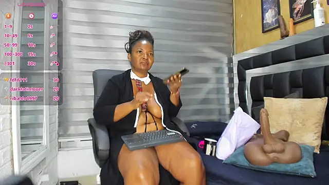 sheyla  ebony online show from March 21, 10:09 am