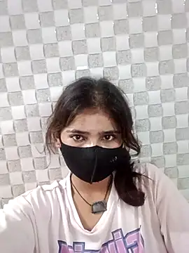 Snapshot of Arti_ chatting on September 29, 1:43 am Arti online show from September 29, 1:43 am