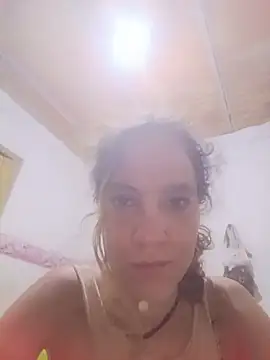 lilyhot1997 online show from May 14, 1:39 pm