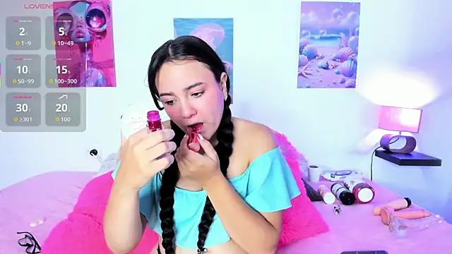 saray rivas18 online show from December 15, 11:15 am