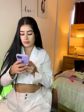 Victoriaa Gray online show from November 25, 2:30 pm