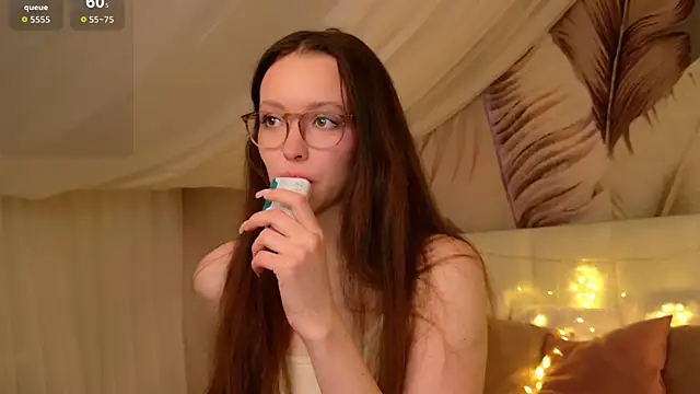 SallyPinkman online show from January 12, 1:05 pm