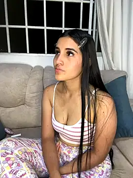 Sweett Nicoll  online show from October 28, 3:23 am