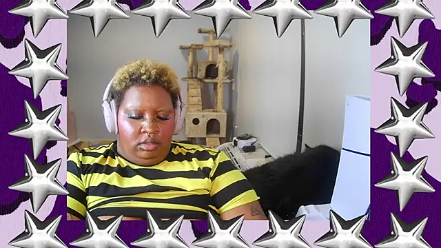 MoniqueStarr online show from October 7, 3:33 am