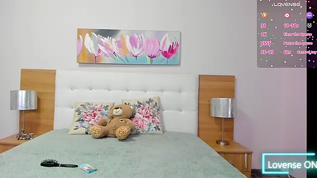 LovelySophie3 online show from November 19, 4:56 am