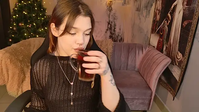 KiraRid online show from January 12, 2:33 pm