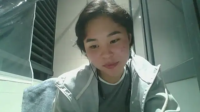 Snapshot of JennyCarpenter chatting on October 23, 11:16 am JennyCarpenter online show from October 23, 11:16 am