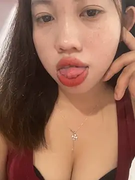 Rose-babyx online show from October 7, 1:04 pm