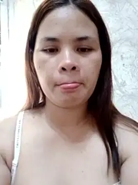 sweet bella16 online show from December 3, 5:21 am