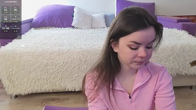 Gentle Ariel online show from April 5, 2:10 am