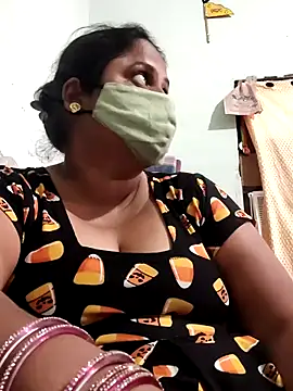 Mmm143 online show from April 11, 10:19 am