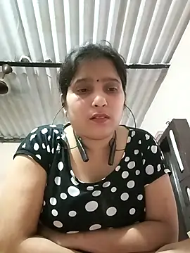 aliya-jaan71 online show from May 10, 5:48 pm