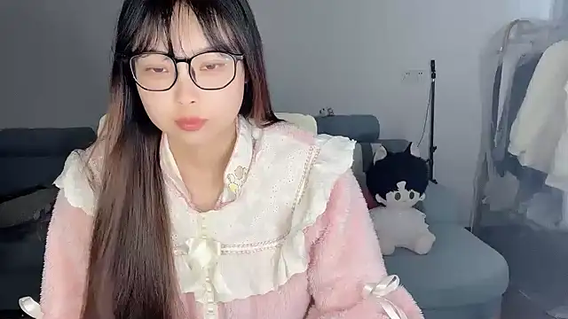 Akong11 online show from March 17, 5:44 am