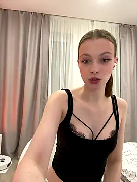 FriendlyFire 18 online show from December 3, 7:49 pm