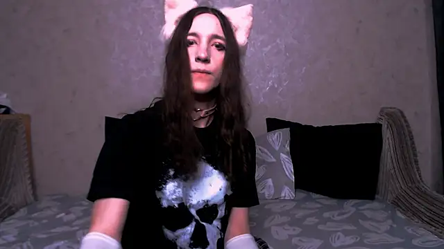 SilverMuse  online show from October 17, 10:35 pm