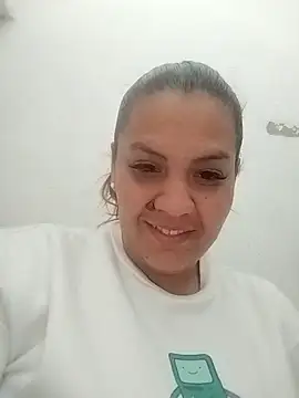 LaraStons online show from September 26, 9:23 pm