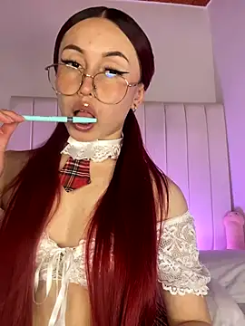 Snapshot of Abbi_Gomez chatting on September 25, 9:12 pm Abbi Gomez online show from September 25, 9:12 pm