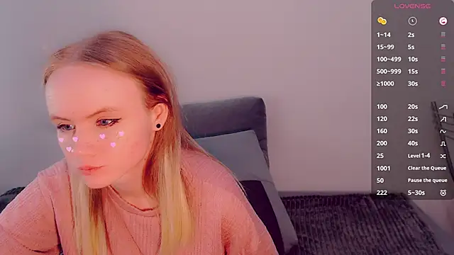 AliceNya cute online show from April 9, 5:21 am