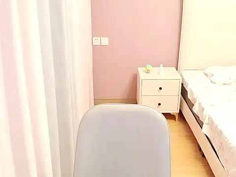 Akemi61 online show from September 20, 9:18 am