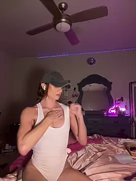 Snapshot of Texxaspearl chatting on September 16, 9:06 am Texxaspearl online show from September 16, 9:06 am