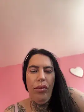DIRTY PAISLEY X online show from May 19, 2:57 pm