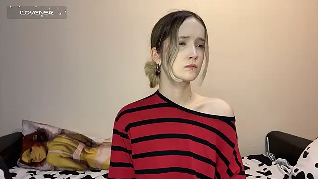 SoftcoreAlly online show from November 10, 12:33 pm