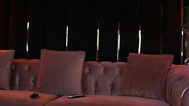 SiennaJayden online show from June 11, 7:49 am
