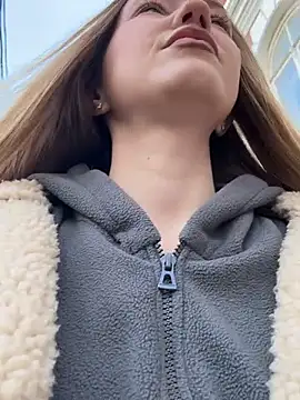 MilaMoone online show from February 7, 11:14 am