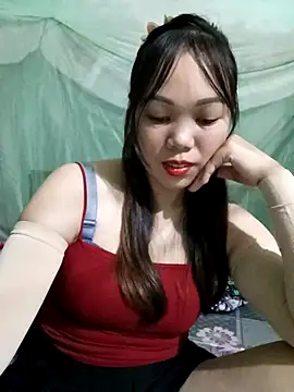 Snapshot of Tary_toot chatting on October 20, 1:19 am Tary toot online show from October 20, 1:19 am
