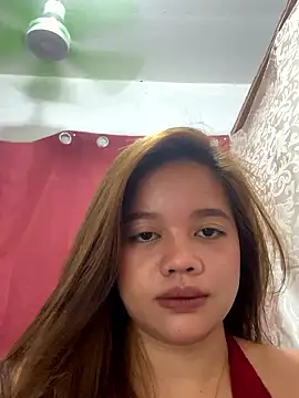 yoursexyladyLory19 online show from January 13, 1:00 am