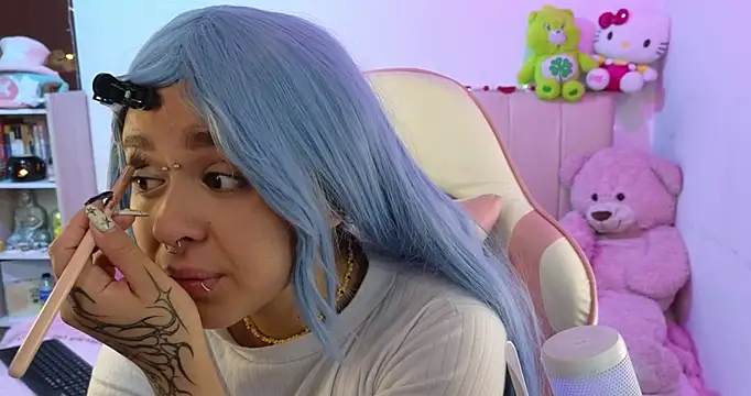 NekoWaifu online show from February 19, 2:27 pm