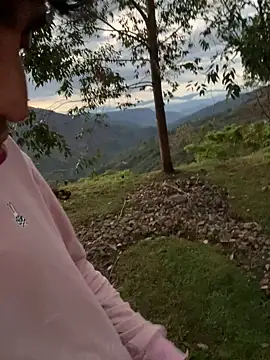 sky-wolves online show from October 3, 11:10 pm