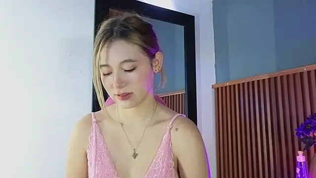 VictoriaSpark online show from November 29, 12:20 pm