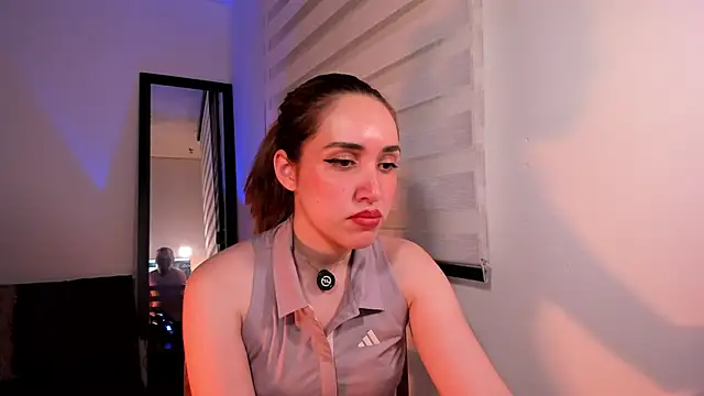 SarahCastillo  online show from October 7, 4:28 am