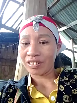 donna-bae online show from November 23, 9:44 am