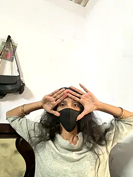 sweetreddy-02 online show from November 7, 5:46 am