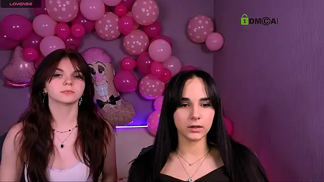 ariana ross7 online show from February 10, 8:12 pm