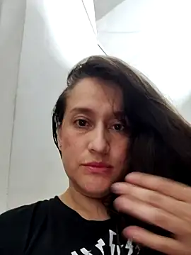 valery506 online show from April 14, 9:59 pm