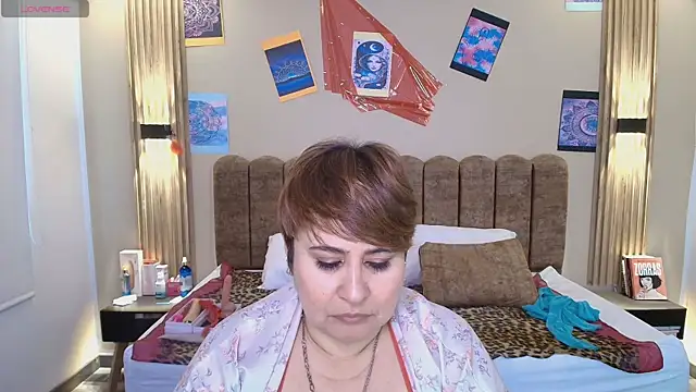 Snapshot of Sasharosee2 chatting on September 23, 1:31 pm Sasharosee2 online show from September 23, 1:31 pm