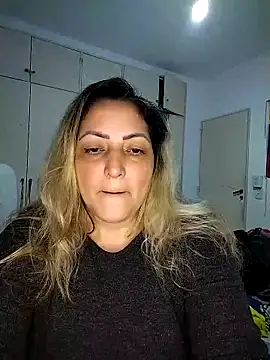 Lunita86 online show from October 25, 2:30 am