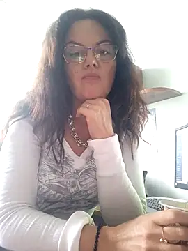 Snapshot of ValeriaLove43211 chatting on September 25, 11:09 am ValeriaLove43211 online show from September 25, 11:09 am