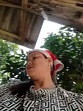 callistra online show from April 7, 5:09 am