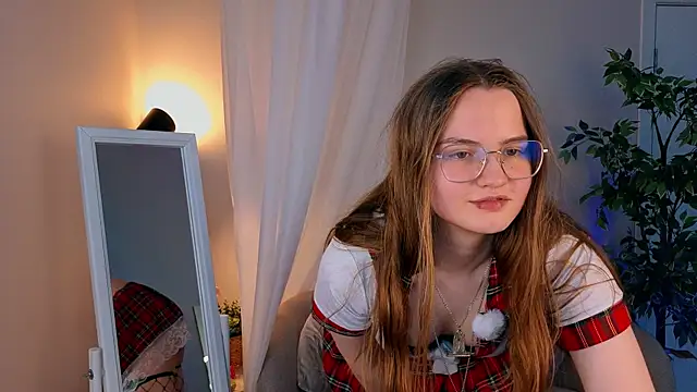 Evii Stich online show from September 21, 8:02 am