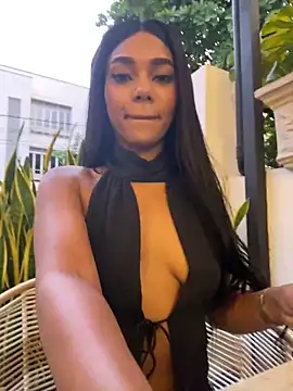 Savannahfisher online show from April 18, 11:15 pm