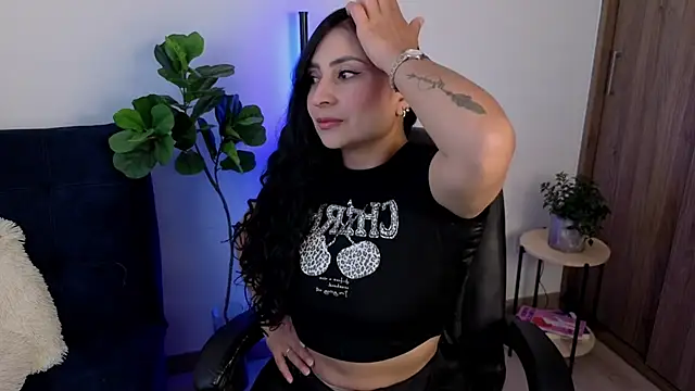 amyross s1 online show from April 25, 10:29 pm