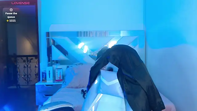 Gyal 8  online show from October 28, 3:23 am