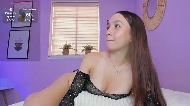 aliissonn online show from November 1, 1:04 pm